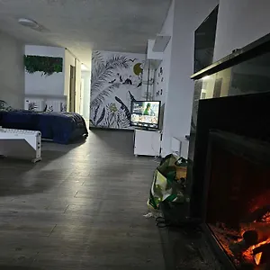 Estudio En Alquiler Begur